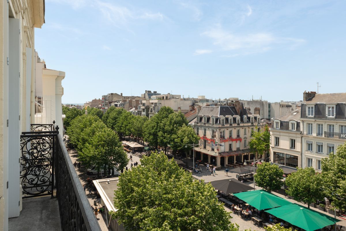 Hôtel Bristol Reims - Surroundings