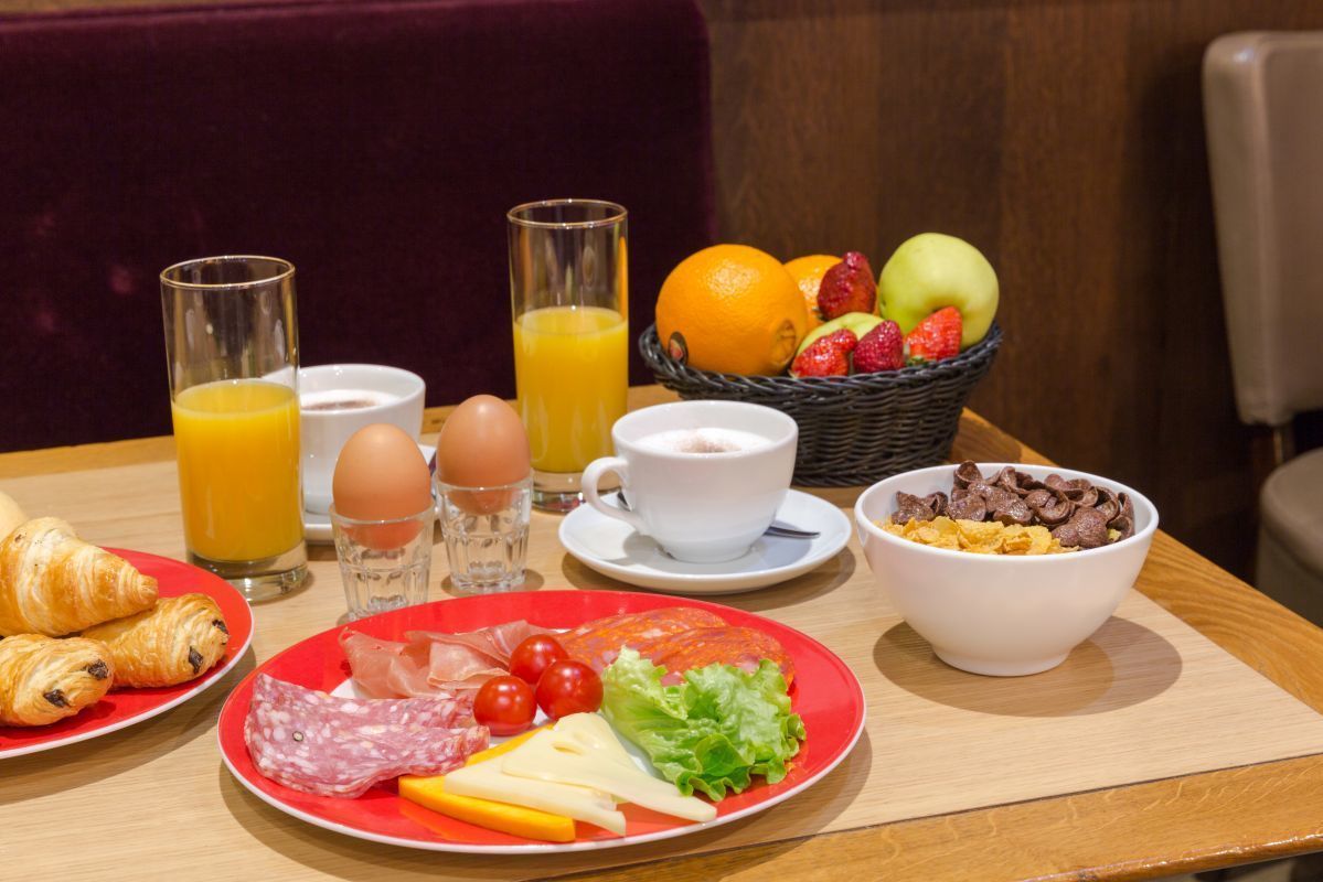 Hôtel Bristol Reims - Breakfast